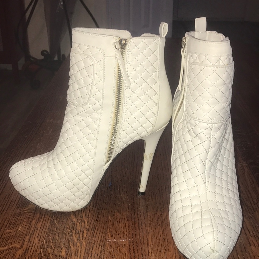 White quilted booties